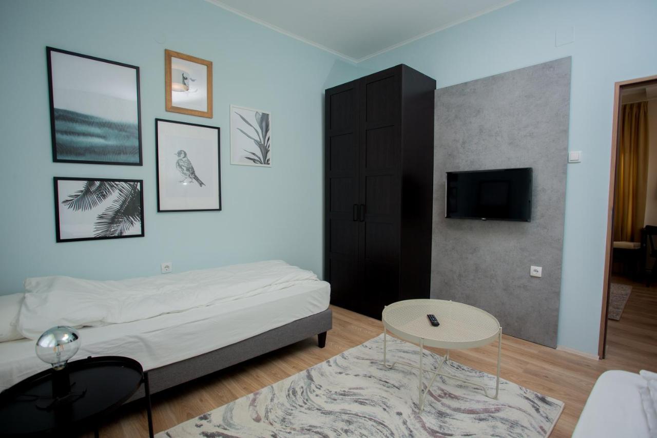 Apartman Zeka Paragvajac Apartamento Subotica Exterior foto