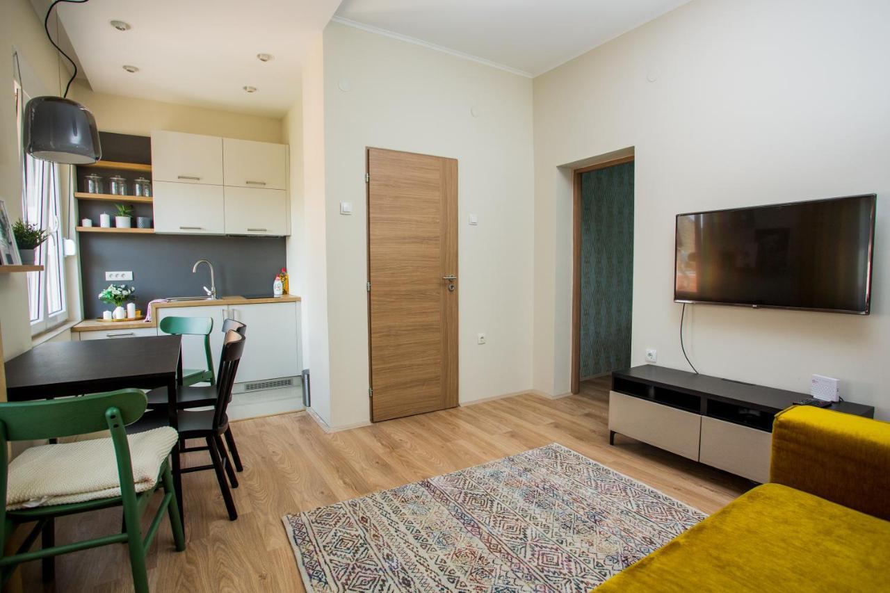 Apartman Zeka Paragvajac Apartamento Subotica Exterior foto